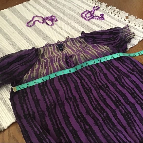 Gap, Sheer, short sleeved blouse, women’s XS, purple, yellow, black. - Picture 4 of 6